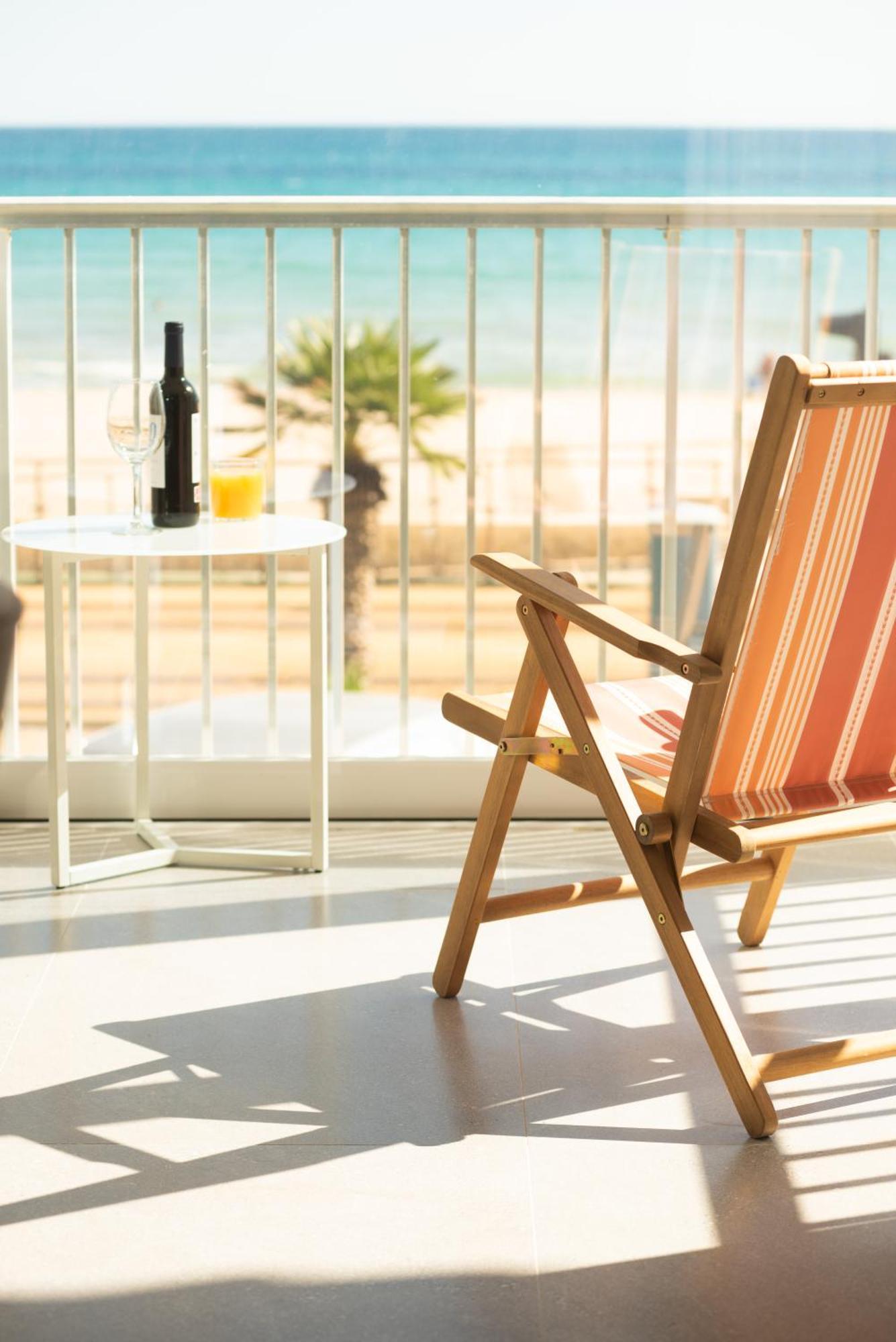 Sohosuites Campello Beach El Campello Exterior photo